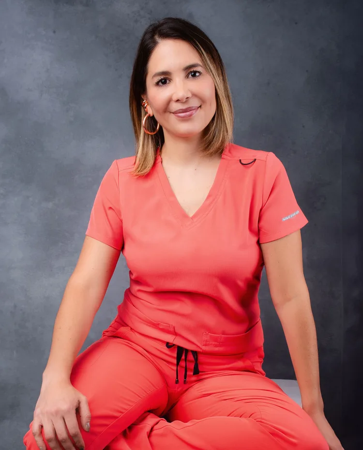 Dra. María Juliana Farías Jiménez, Médica Especialista en Dermatología en Bessoli